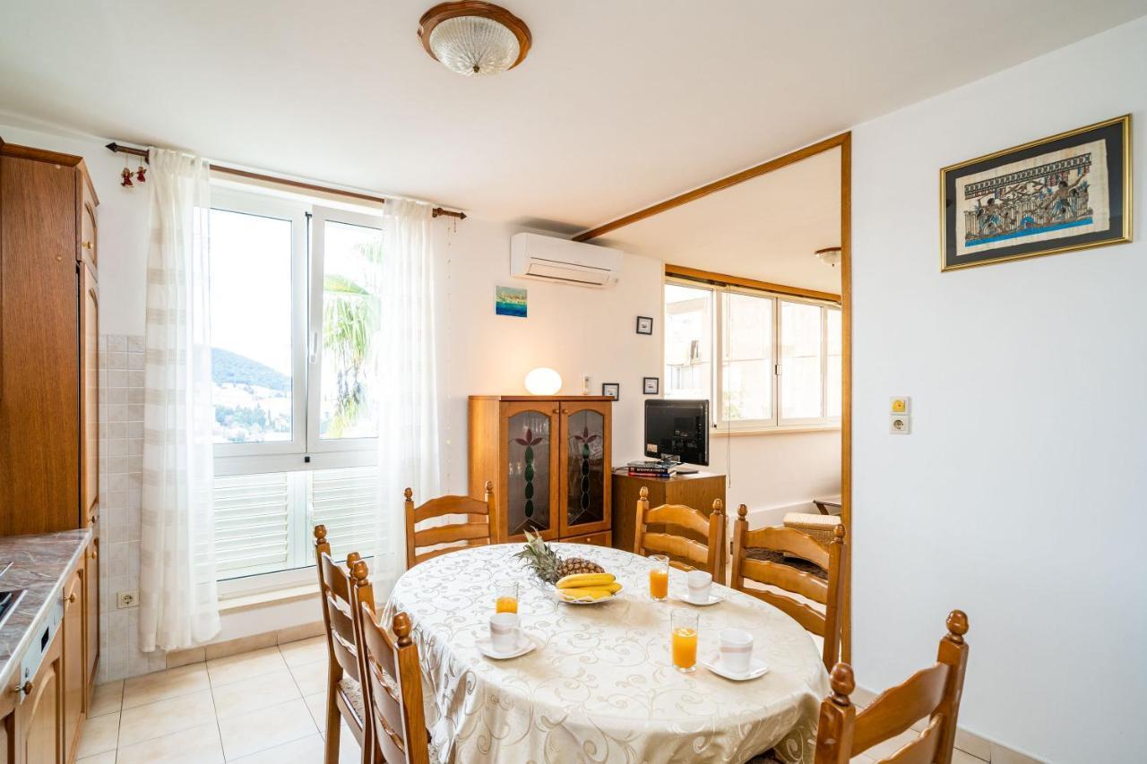 Spacious Three Bedroom Apartment Dubrovnik Exterior photo